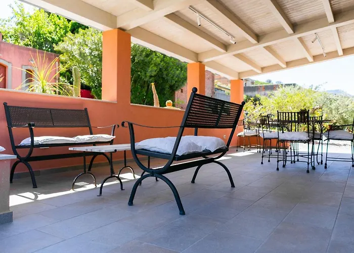 Bioagriturismo Antica Sena Farm stay Milici